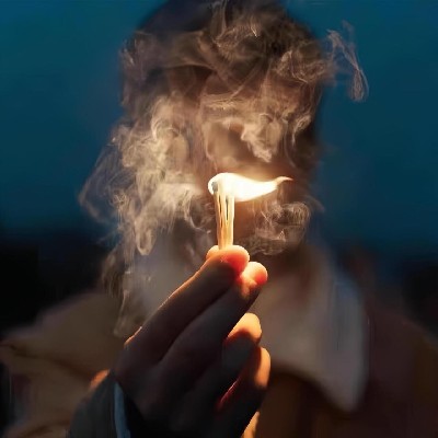 玮神