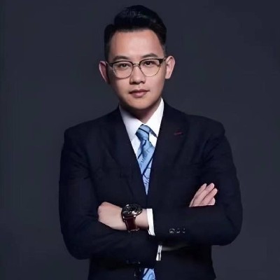 庆伯伦